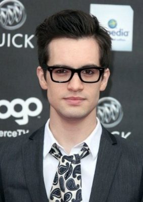 Brendon Urie Height, Weight, Birthday, Hair Color, Eye Color