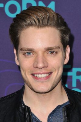 Dominic Sherwood Height, Weight, Birthday, Hair Color, Eye Color
