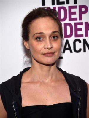 Fiona Apple Height, Weight, Birthday, Hair Color, Eye Color