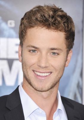 Jeremy Sumpter Height, Weight, Birthday, Hair Color, Eye Color