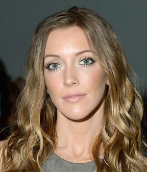 Katie Cassidy Height, Weight, Birthday, Hair Color, Eye Color