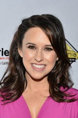 Lacey Chabert Height, Weight, Birthday, Hair Color, Eye Color