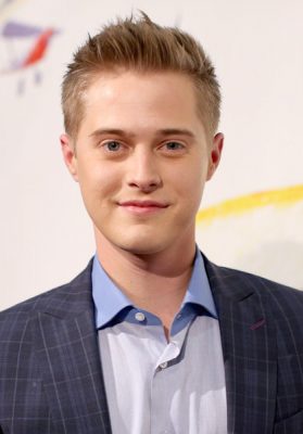 Lucas Grabeel Height, Weight, Birthday, Hair Color, Eye Color