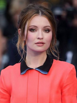 Emily Browning Height, Weight, Birthday, Hair Color, Eye Color