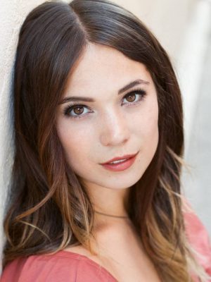 Katelyn Pippy Height, Weight, Birthday, Hair Color, Eye Color