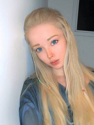 Valeria Lukyanova Altura, Peso, Fecha de nacimiento, Color de pelo, Color de los ojos