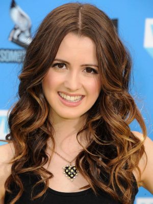 Laura Marano Height, Weight, Birthday, Hair Color, Eye Color