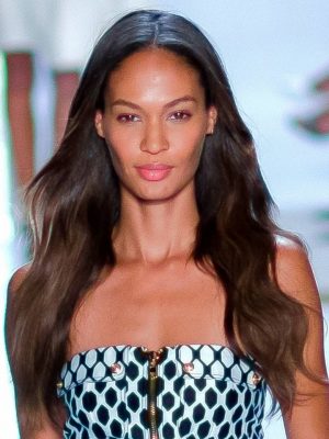 Joan Smalls Height, Weight, Birthday, Hair Color, Eye Color