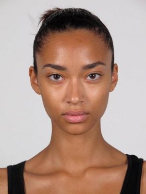 Anais Mali Height, Weight, Birthday, Hair Color, Eye Color