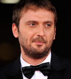 Cesare Cremonini Height, Weight, Birthday, Hair Color, Eye Color
