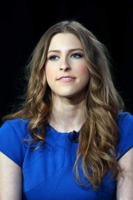 Eden Sher Height, Weight, Birthday, Hair Color, Eye Color
