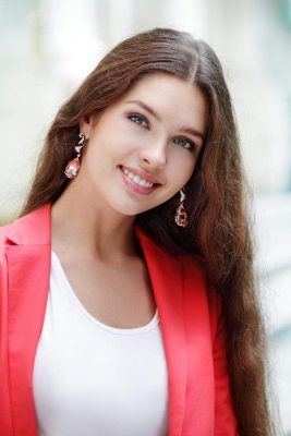 Elizaveta Golovanova Altezza, Peso, Data di nascita, Colore dei capelli, Colore degli occhi