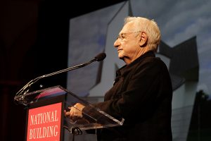 Frank Gehry Altura, Peso, Fecha de nacimiento, Color de pelo, Color de los ojos