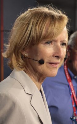 Judy Woodruff Height, Weight, Birthday, Hair Color, Eye Color