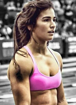 Lauren Fisher Height, Weight, Birthday, Hair Color, Eye Color