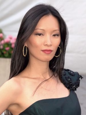 Ling Tan Height, Weight, Birthday, Hair Color, Eye Color