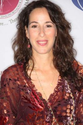 Maggie Wheeler Height, Weight, Birthday, Hair Color, Eye Color