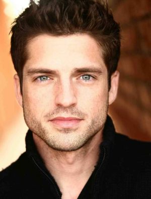 Scott Bailey Height, Weight, Birthday, Hair Color, Eye Color