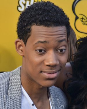 Tyler James Williams Height, Weight, Birthday, Hair Color, Eye Color