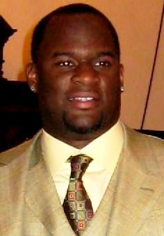 Vince Young Height, Weight, Birthday, Hair Color, Eye Color