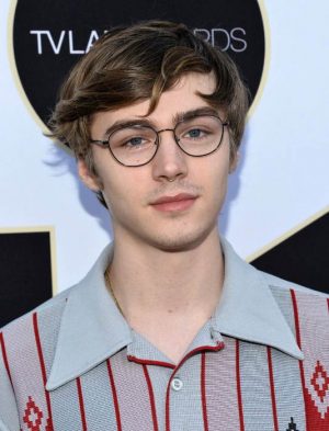 Miles Heizer Height, Weight, Birthday, Hair Color, Eye Color