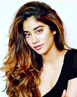 Jhanvi Kapoor Height, Weight, Birthday, Hair Color, Eye Color