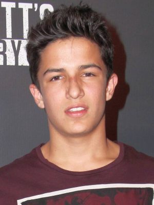Aramis Knight Height, Weight, Birthday, Hair Color, Eye Color