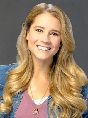 Cassidy Gifford Height, Weight, Birthday, Hair Color, Eye Color
