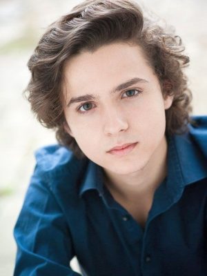 Dylan Schmid Height, Weight, Birthday, Hair Color, Eye Color