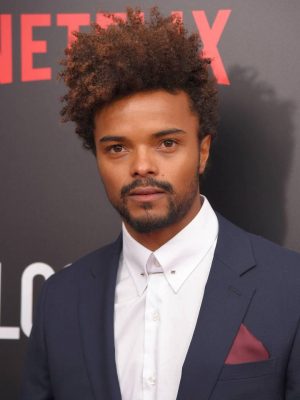 Eka Darville Height, Weight, Birthday, Hair Color, Eye Color