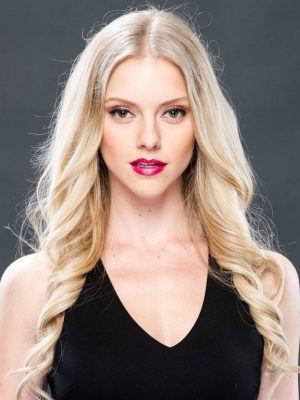 Elle Evans Height, Weight, Birthday, Hair Color, Eye Color