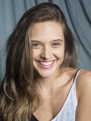 Juliana Paiva Height, Weight, Birthday, Hair Color, Eye Color