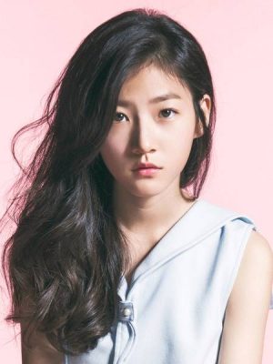 Kim Sae-ron Altezza, Peso, Data di nascita, Colore dei capelli, Colore degli occhi