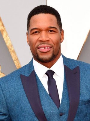 Michael Strahan Height, Weight, Birthday, Hair Color, Eye Color