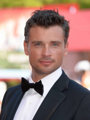 Tom Welling Height, Weight, Birthday, Hair Color, Eye Color