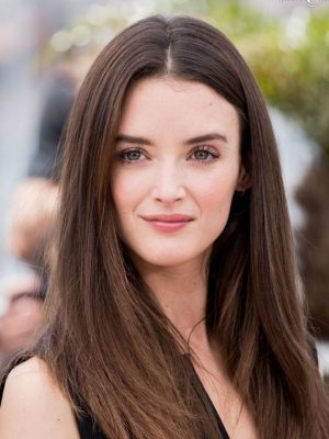 Charlotte Le Bon Height, Weight, Birthday, Hair Color, Eye Color