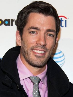Drew Scott Height, Weight, Birthday, Hair Color, Eye Color