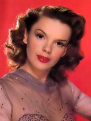 Judy Garland Height, Weight, Birthday, Hair Color, Eye Color