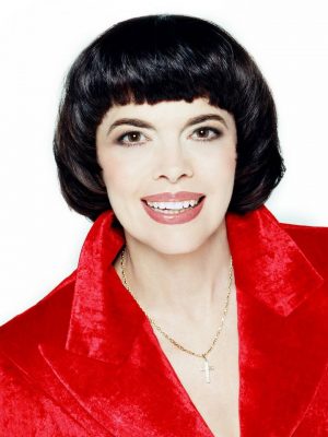 Mireille Mathieu Height, Weight, Birthday, Hair Color, Eye Color