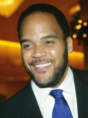 Victor Williams Height, Weight, Birthday, Hair Color, Eye Color