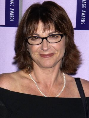 Dinah Manoff Height, Weight, Birthday, Hair Color, Eye Color