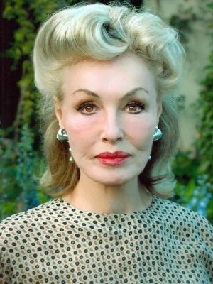 Julie Newmar Height, Weight, Birthday, Hair Color, Eye Color