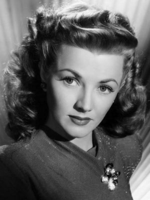 Phyllis Coates Height, Weight, Birthday, Hair Color, Eye Color