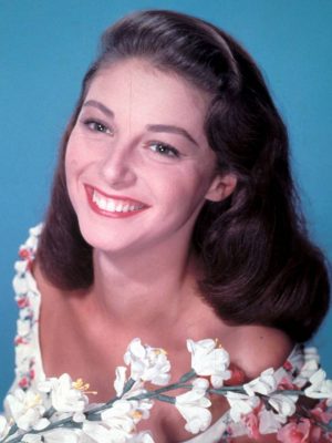 Pier Angeli Height, Weight, Birthday, Hair Color, Eye Color