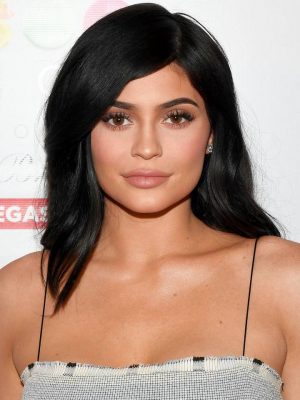Kylie Jenner Wzrost, Waga, Data urodzenia, Kolor włosów, Kolor oczu