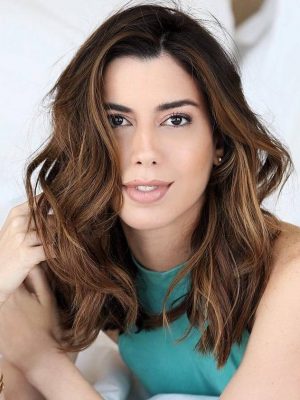 Camila Coutinho Height, Weight, Birthday, Hair Color, Eye Color