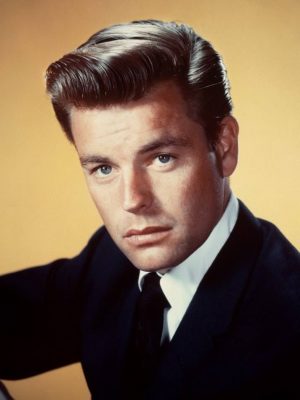 Robert Wagner Height, Weight, Birthday, Hair Color, Eye Color