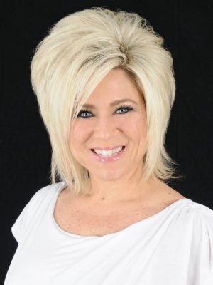 Theresa Caputo Výška, Váha, Datum narození, Barva vlasů, Barva očí