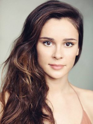 Bella Dayne Height, Weight, Birthday, Hair Color, Eye Color