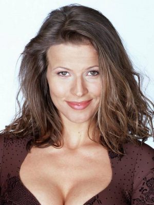 Leonore Capell Height, Weight, Birthday, Hair Color, Eye Color